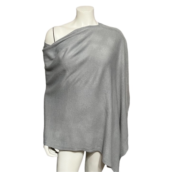 Sweaters - SOLD❌❌❌83 Pale Blue Poncho